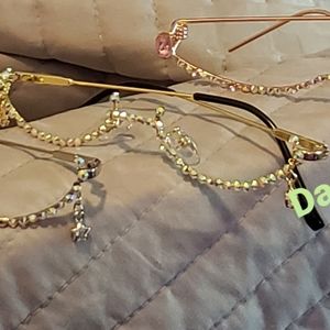 Sun glasses & lens less frames